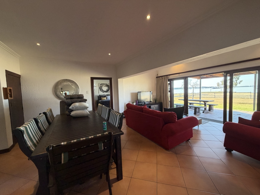 4 Bedroom Property for Sale in Vaaldam SH Free State
